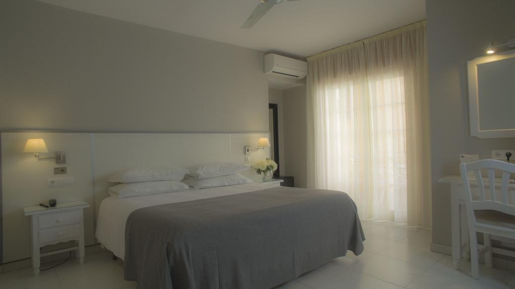 Hotel Ancora Sanxenxo Granxa  Экстерьер фото