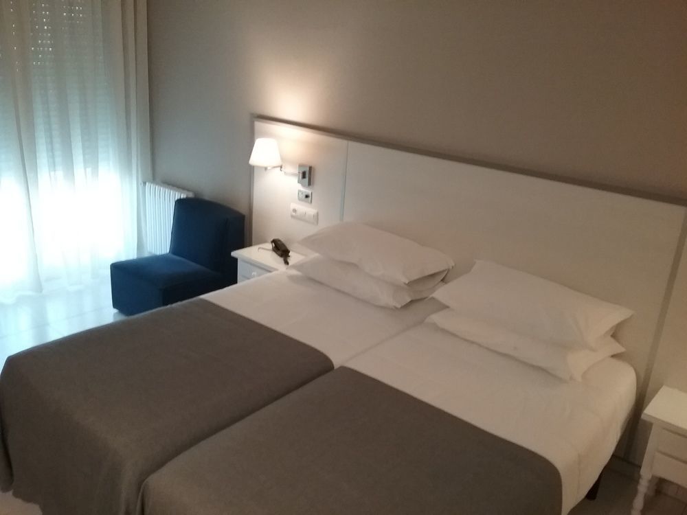 Hotel Ancora Sanxenxo Granxa  Экстерьер фото