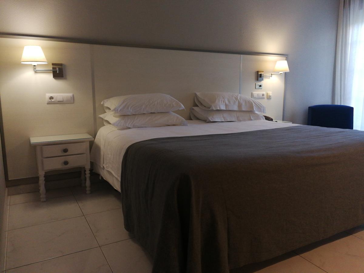 Hotel Ancora Sanxenxo Granxa  Экстерьер фото